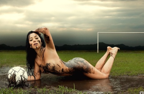Fantastic football coach Mariana Contreras flaunts her big juggs and poses