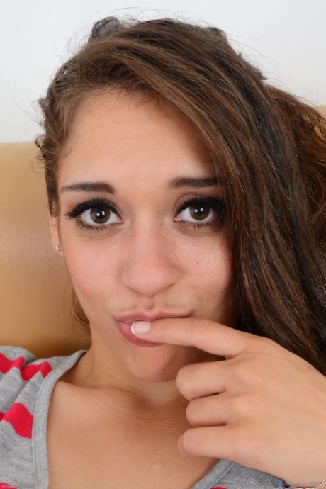 Brunette sweetie Ziggy Star spreads her tasty twat and fingers it